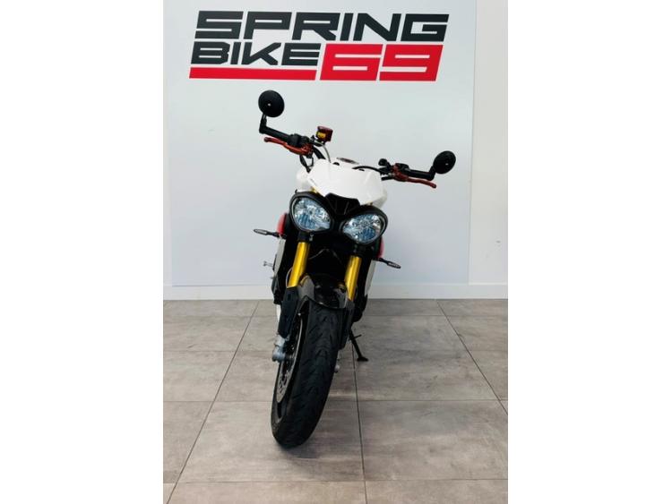 TRIUMPH SPEED TRIPLE 1050 R 