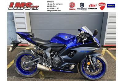 YAMAHA YZF-R7