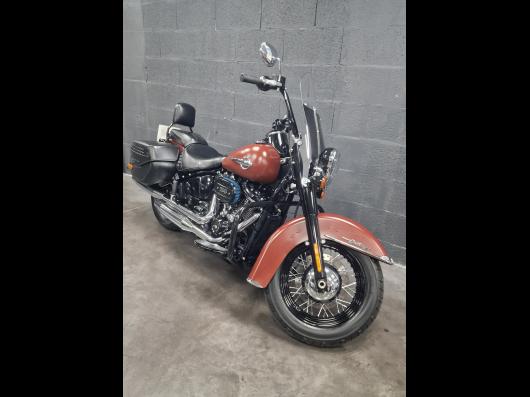 HARLEY-DAVIDSON SOFTAIL HERITAGE 1868