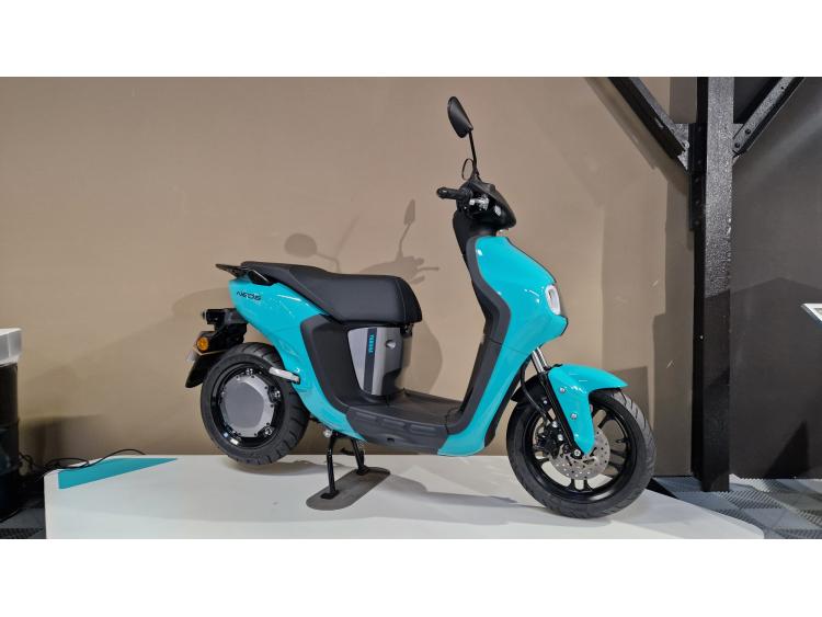 YAMAHA NEO'S 50 ELECTRIQUE dual battery