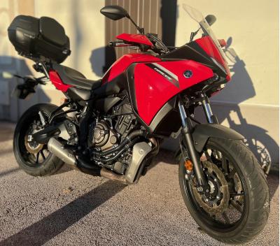 YAMAHA TRACER 7