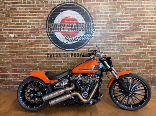 HARLEY-DAVIDSON SOFTAIL BREAKOUT 1923
