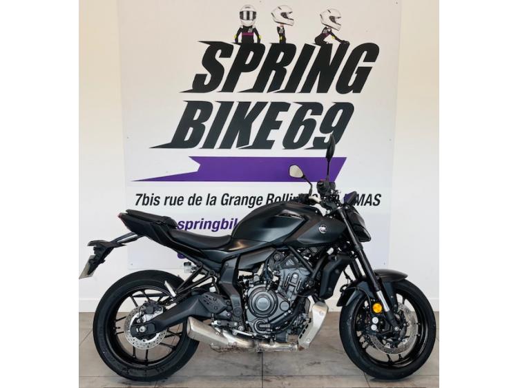 YAMAHA MT-07 (47.5CV)