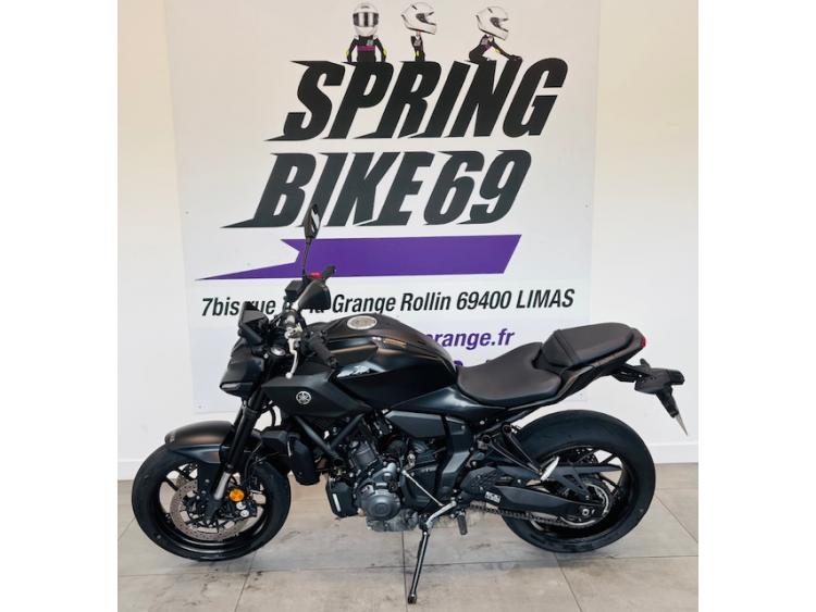 YAMAHA MT-07 (47.5CV)