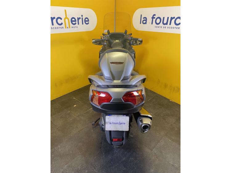 SUZUKI BURGMAN 650