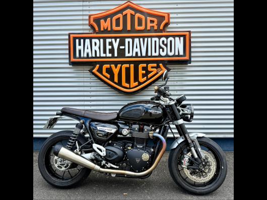 TRIUMPH SPEED TWIN 1200