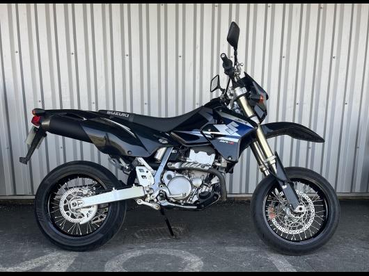 SUZUKI DR-Z 400