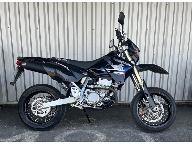SUZUKI DR-Z 400