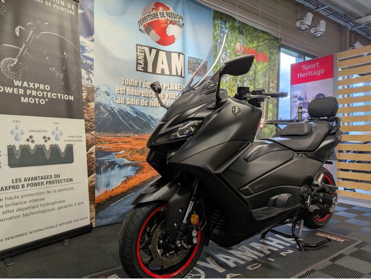 YAMAHA XP T-MAX 560 GARANTIE 1 AN 