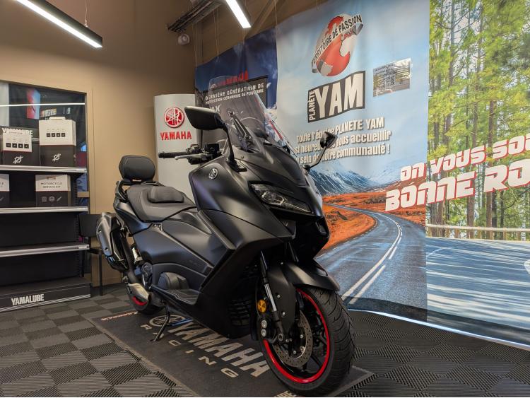 YAMAHA XP T-MAX 560 GARANTIE 1 AN 