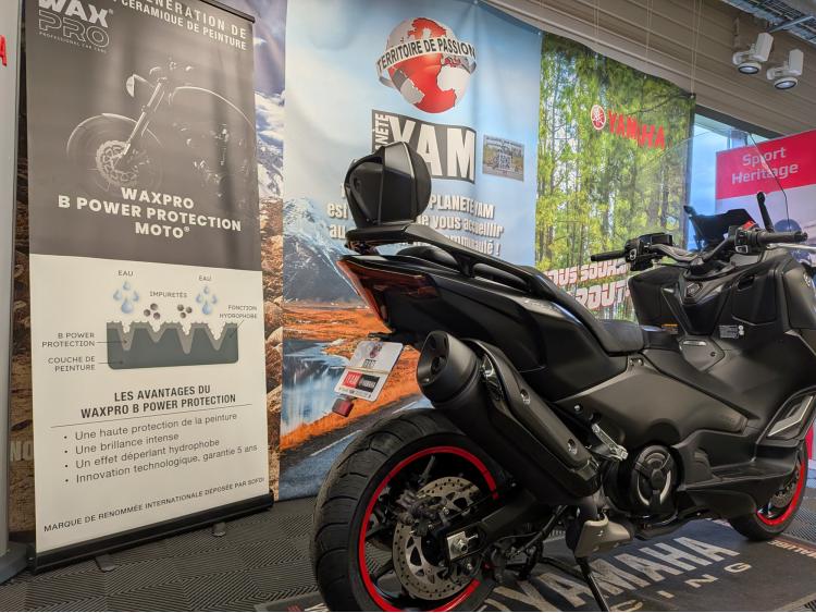 YAMAHA XP T-MAX 560 GARANTIE 1 AN 