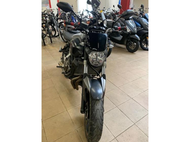 YAMAHA MT-07