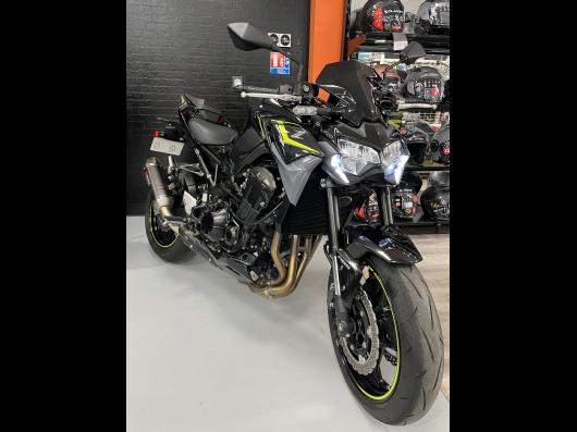 KAWASAKI Z 900