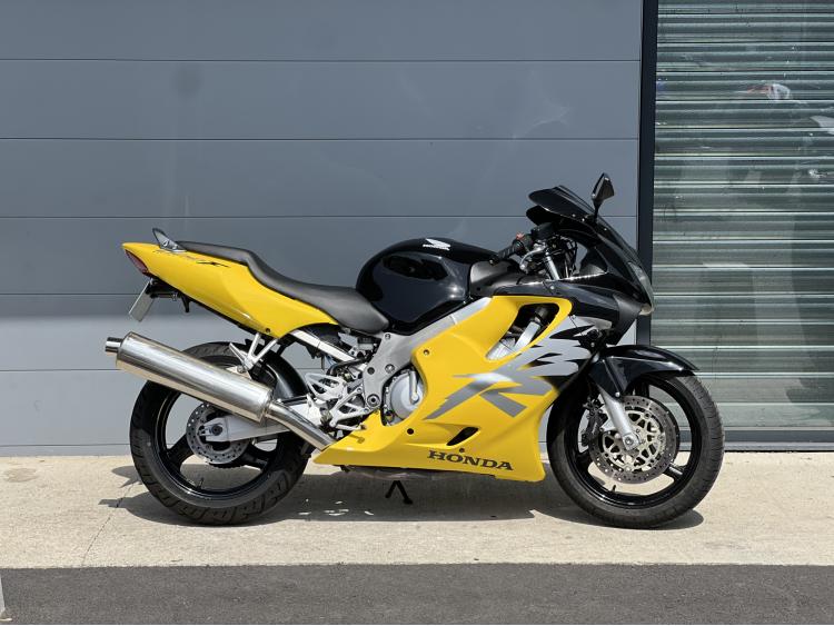 HONDA CBR 600 F