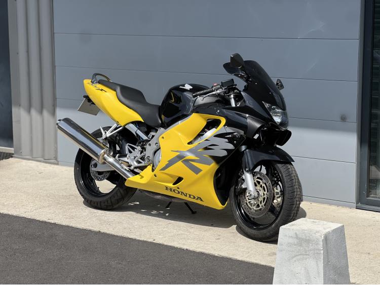 HONDA CBR 600 F