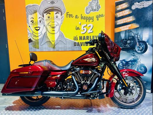 HARLEY-DAVIDSON TOURING STREET GLIDE 1868 S