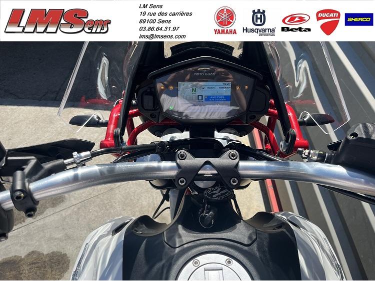 MOTO GUZZI V85 TT 850