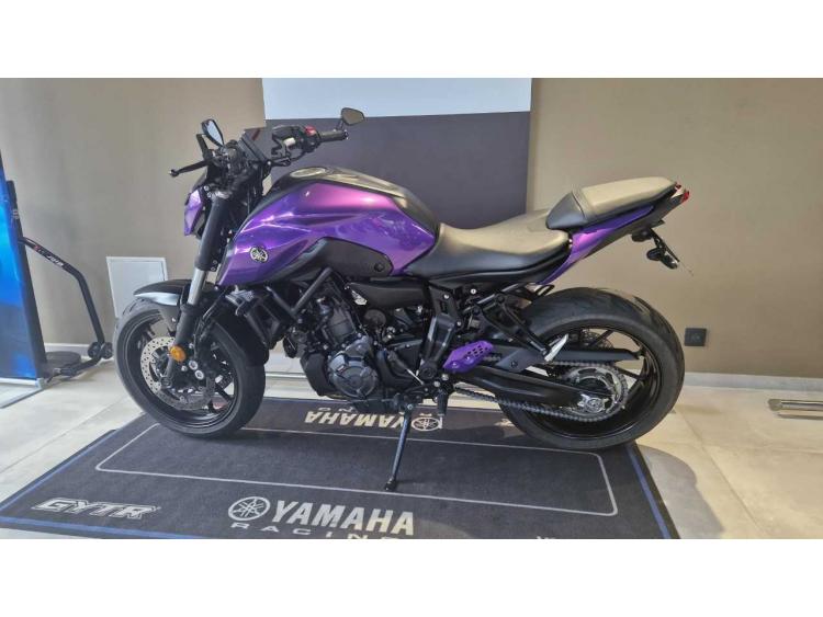 YAMAHA MT-07 (47.5CV)