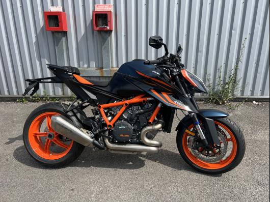 KTM 1290 SUPER DUKE R EVO