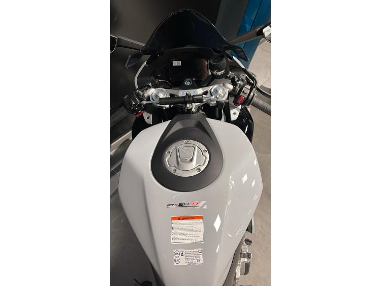 CF MOTO SR 675 R