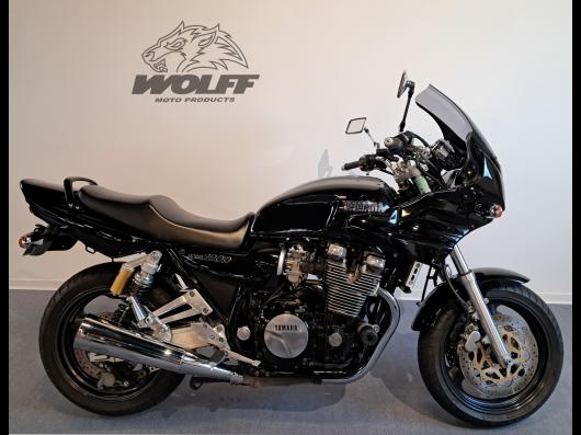 YAMAHA XJR 1200
