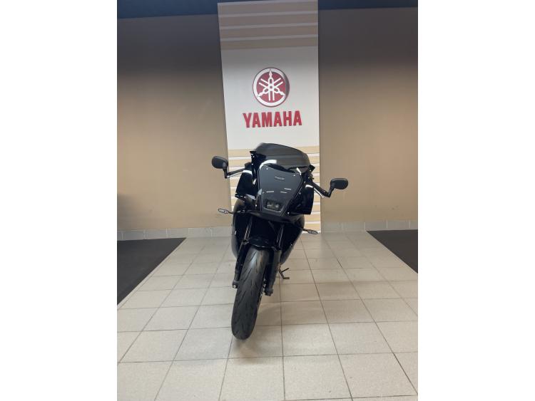 YAMAHA XSR 900 GP