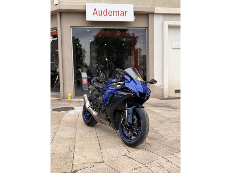 YAMAHA YZF 1000 R1 CROSS PLANE