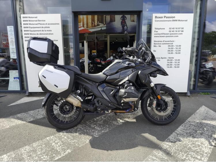 BMW R 1300 GS TRIPLE BLACK PACK PRO