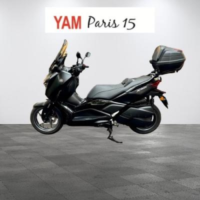 YAMAHA XMAX 300 Tech Max