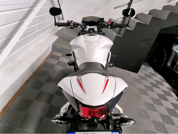 TRIUMPH STREET TRIPLE 765 RS