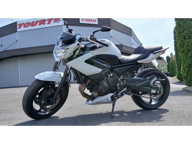 YAMAHA xj-6