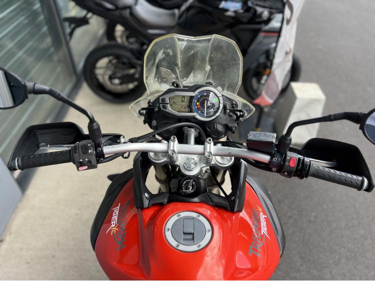 TRIUMPH TIGER 800 XC