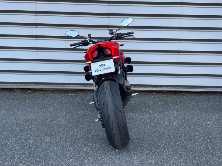 DUCATI STREETFIGHTER V4