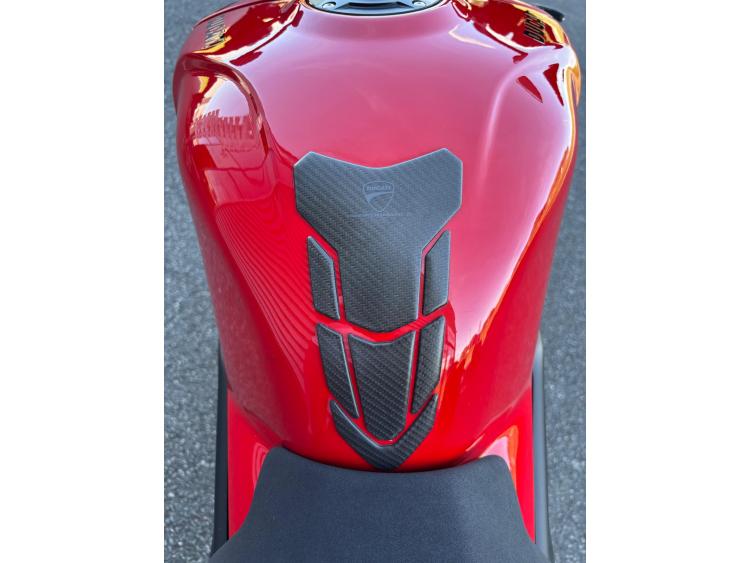 DUCATI STREETFIGHTER V4