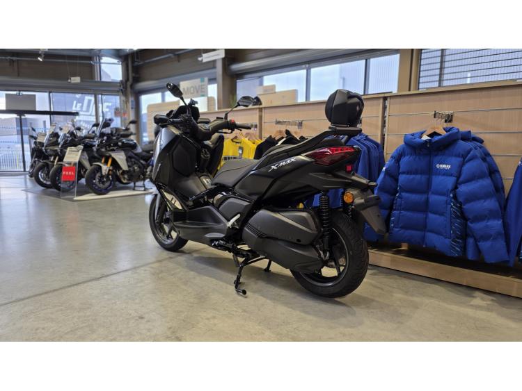 YAMAHA XMAX 300 Tech Max