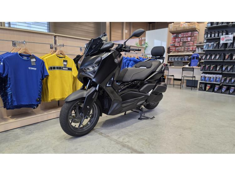 YAMAHA XMAX 300 Tech Max