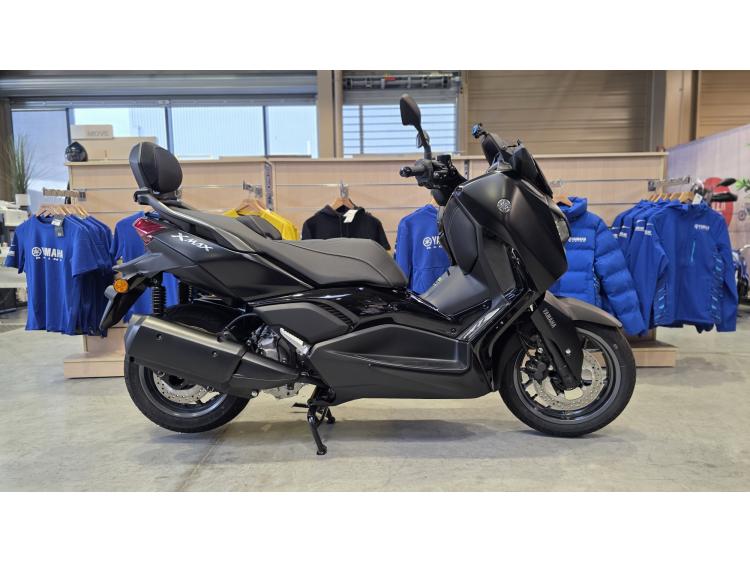 YAMAHA XMAX 300 Tech Max