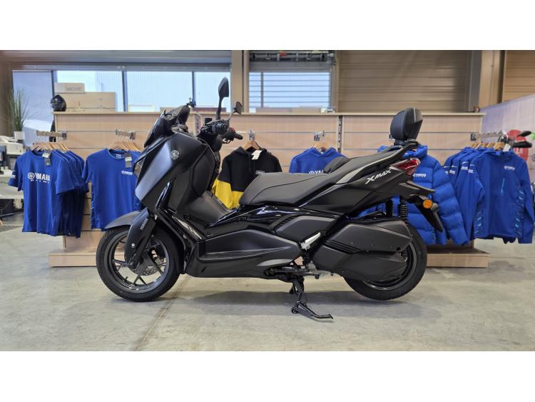 YAMAHA XMAX 300 Tech Max