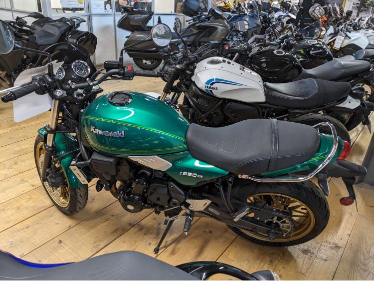 KAWASAKI Z 650 SE