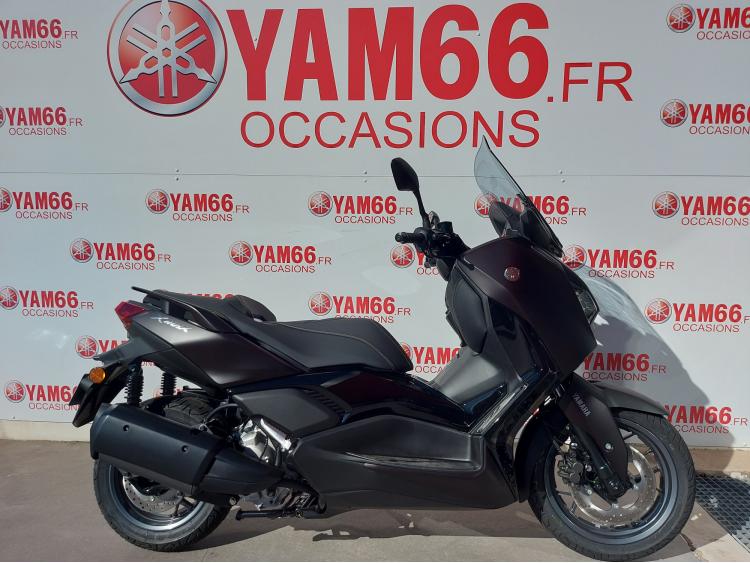 YAMAHA XMAX 300 Tech Max