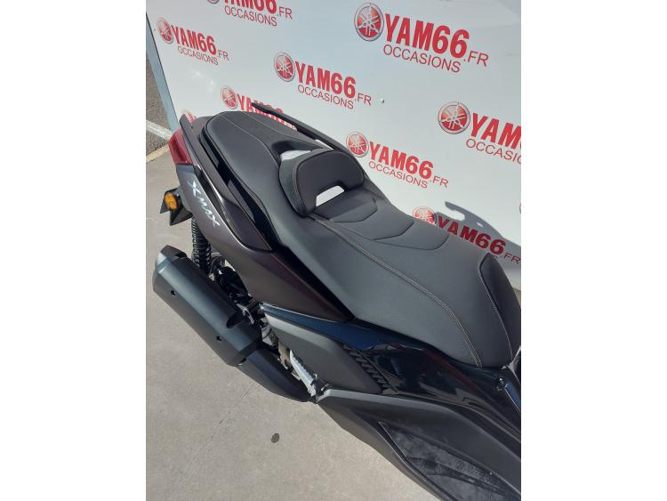 YAMAHA XMAX 300 Tech Max