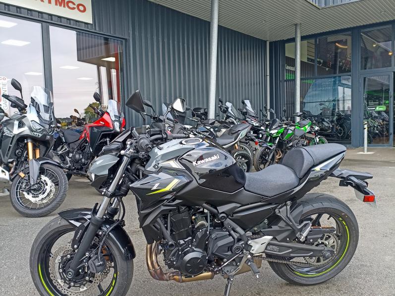 KAWASAKI Z650 - Z650