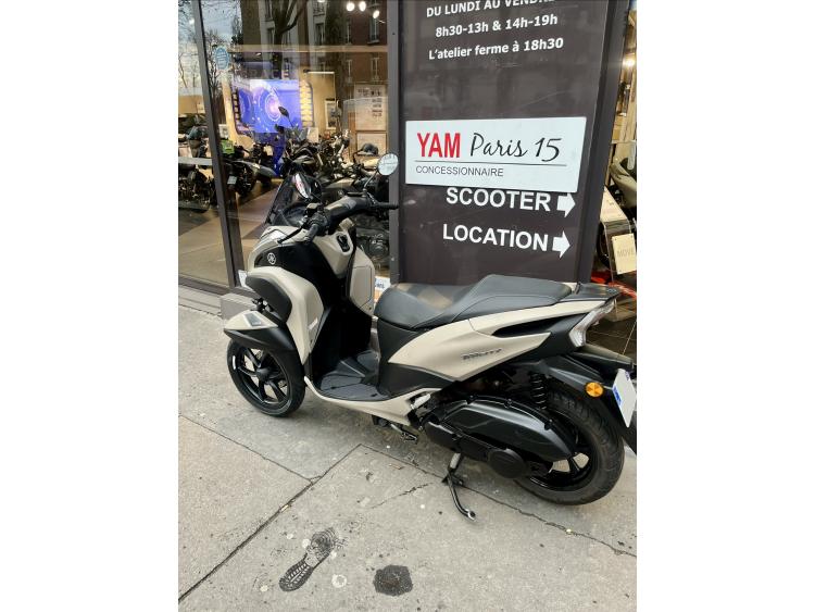 YAMAHA TRICITY 125