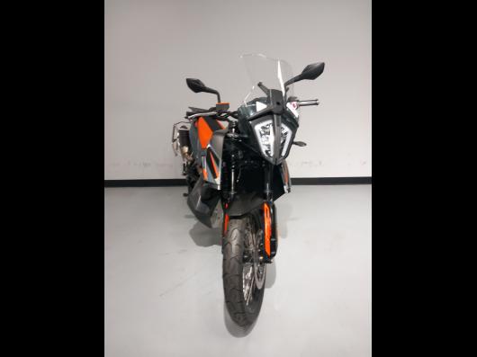 KTM 890 ADVENTURE
