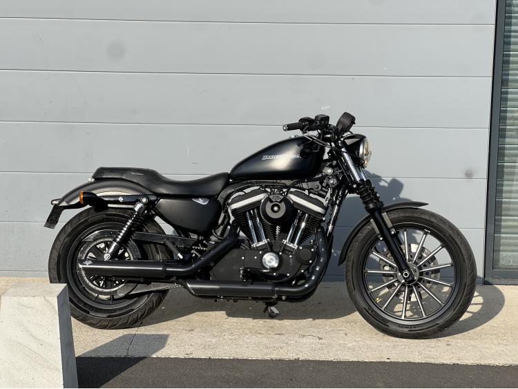 HARLEY-DAVIDSON XL 883 SPORTSTER IRON
