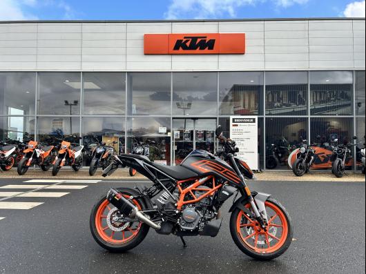 photo-annonce-ktm-125-duke-abs_68fcd81761f1d733447269.jpg