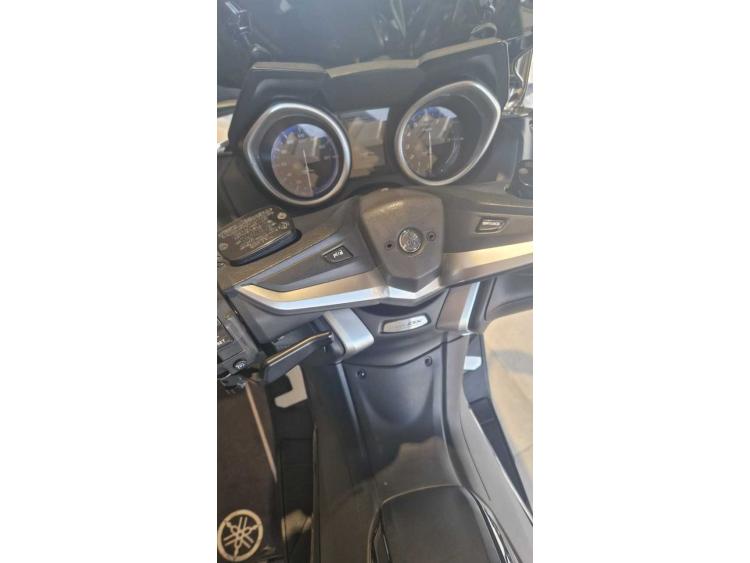 YAMAHA XP T-MAX 530 ABS garantie 12 mois