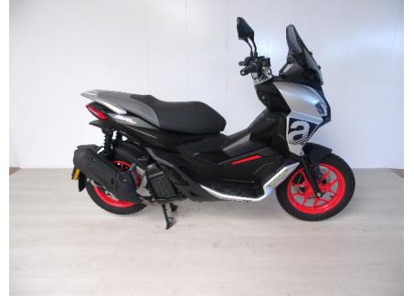 APRILIA SR 125 GT