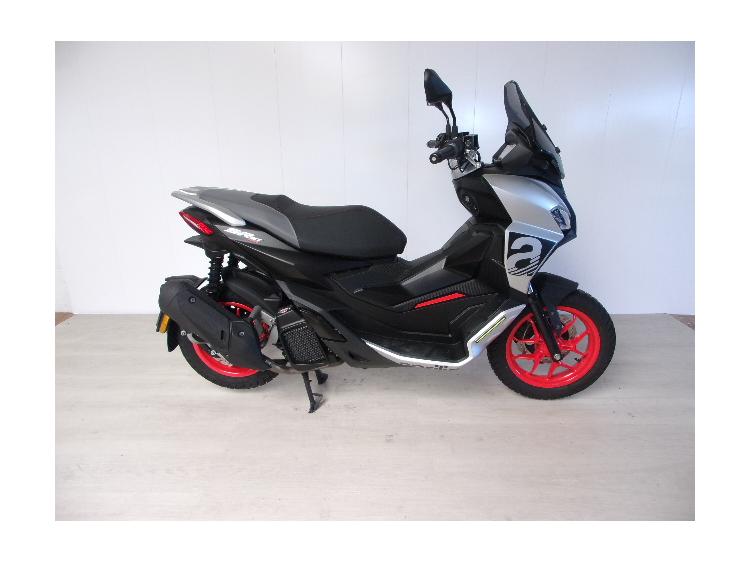 APRILIA SR 125 GT