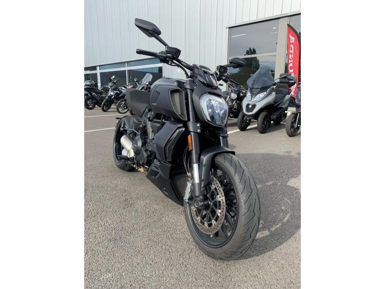 DUCATI Diavel 1260